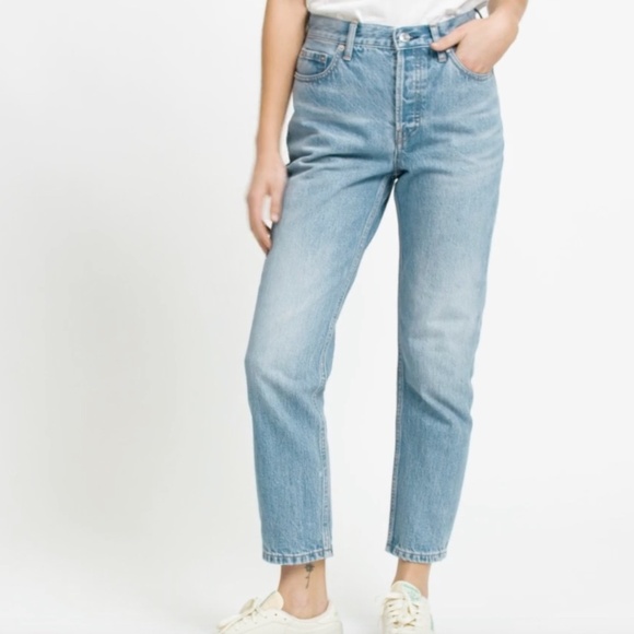 EVERLANE THE 90'S CHEEKY CROP JEANS - 27 - Picture 3 of 15